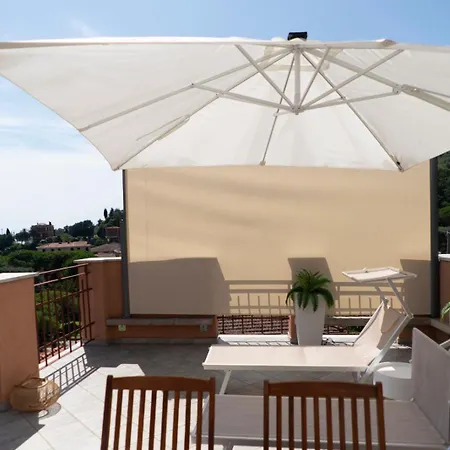 La Venere Apartman Fezzano